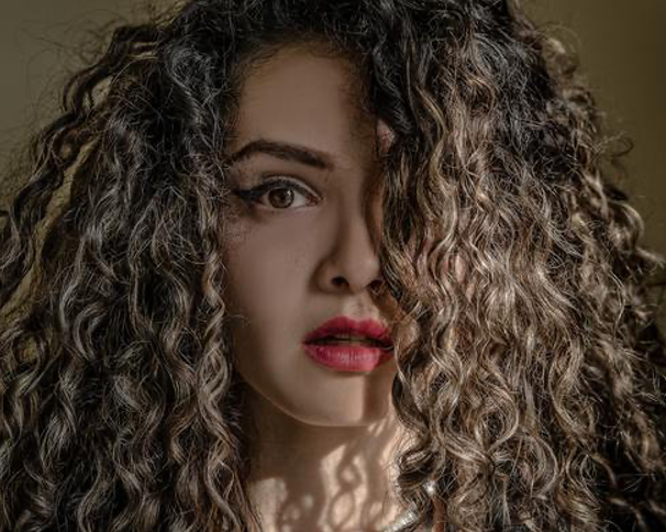 Cabello-rizado